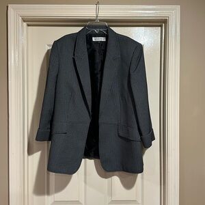 Tahari black jacket. Size 18.
